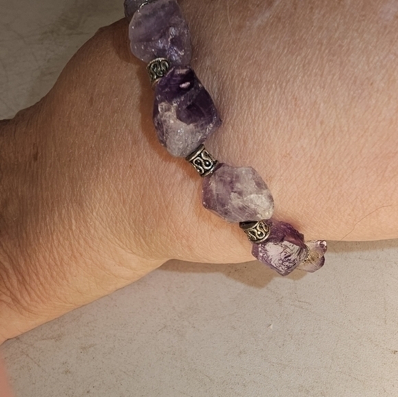 Amethyst, mother of pearl, and‎ silver bracelet - Picture 9 of 13